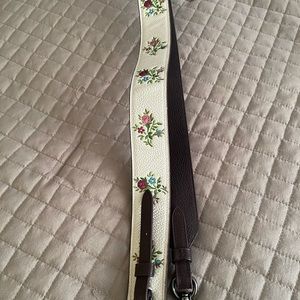 Coach floral novelty strap